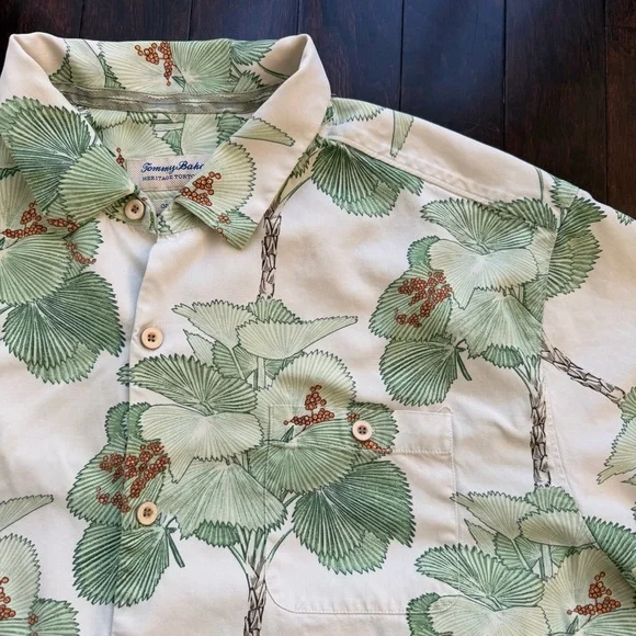 Tommy Bahama Silk Tropical Button up Size XXL Original Fit Green Leaf Vacation - Picture 2 of 5